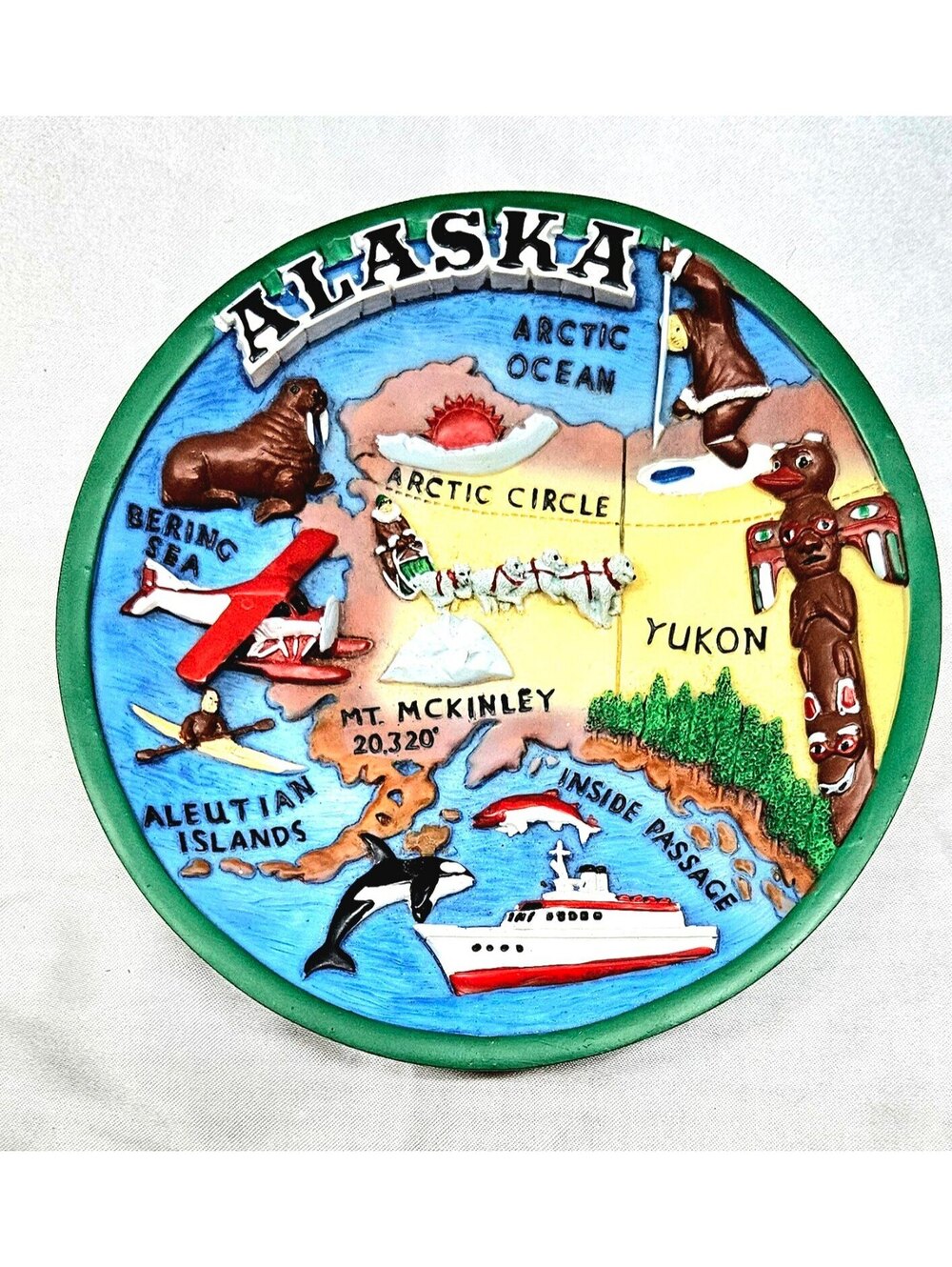 Royal Norfo2002 Alaska 3D Souvenir Plate Mt McKinley Totem Dog Sled Wildlife 7"
